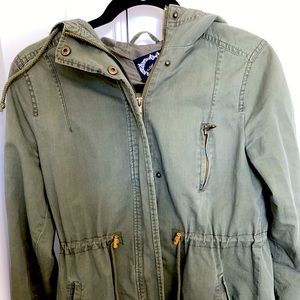 Ambiance Women’s Zipper Jacket